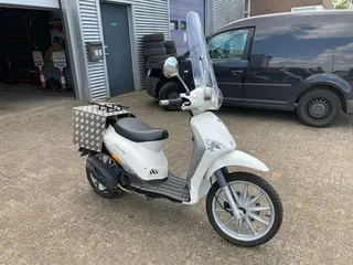 PIAGGIO LIBERTY CORPORATE