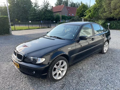 BMW 3-serie 316i Black &amp; Silverline !LEER! !NAVI!