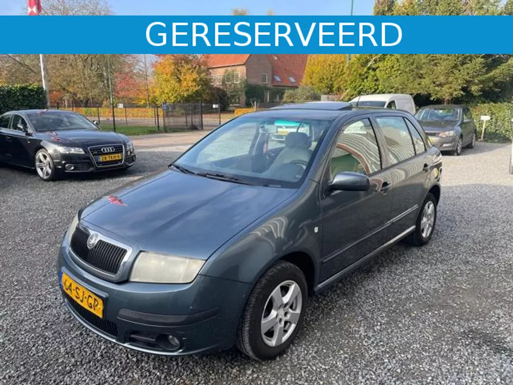 Skoda Fabia 1.4 16V 75pk Elegance SCHUIFDAK! AIRCO!