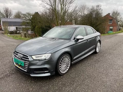 Audi S3 S3 LIMO PANO DUITS KENTEKEN