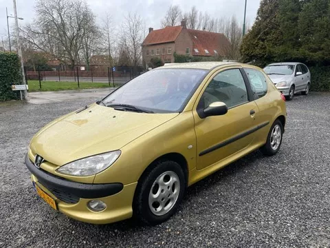 Peugeot 206 XS Premium 1.4 LEER! !D-RIEM VRVN!  AIRCO