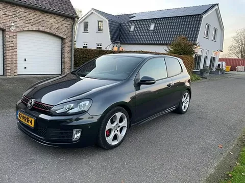 Volkswagen Golf 2.0 GTI !XENON! LED!